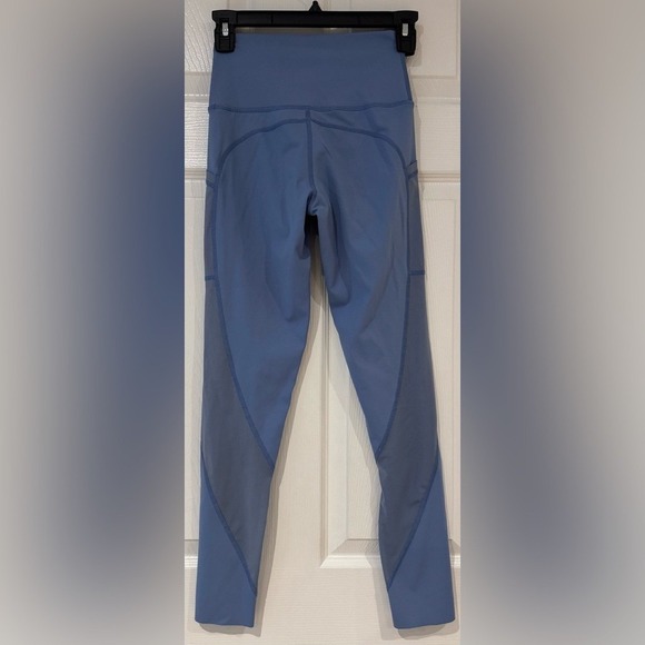 Offline by Aerie Goals 7/8 Legging Size S in Light Blue Hi Rise Mesh Detail - Picture 2 of 10